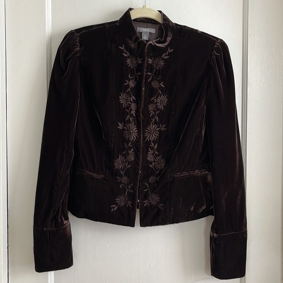 Brown Velvet Blazer Size 4 Floral Embroidered Fully Lined Stand Collar - Picture 2 of 10